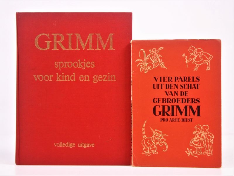 2 oude uitgaven met de sprookjes van Grimm